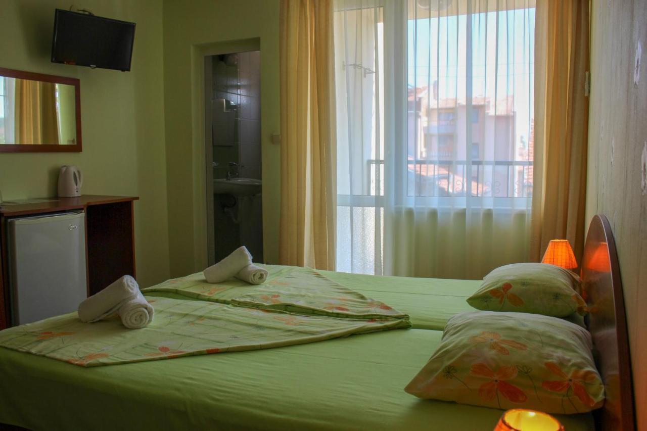 Къща За Гости Вероника Sozopol Ngoại thất bức ảnh